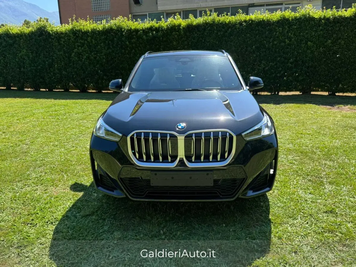 BMW X1 nuova a Salerno (9)
