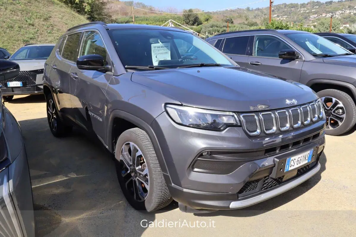 Jeep Avenger usata a Salerno (2)