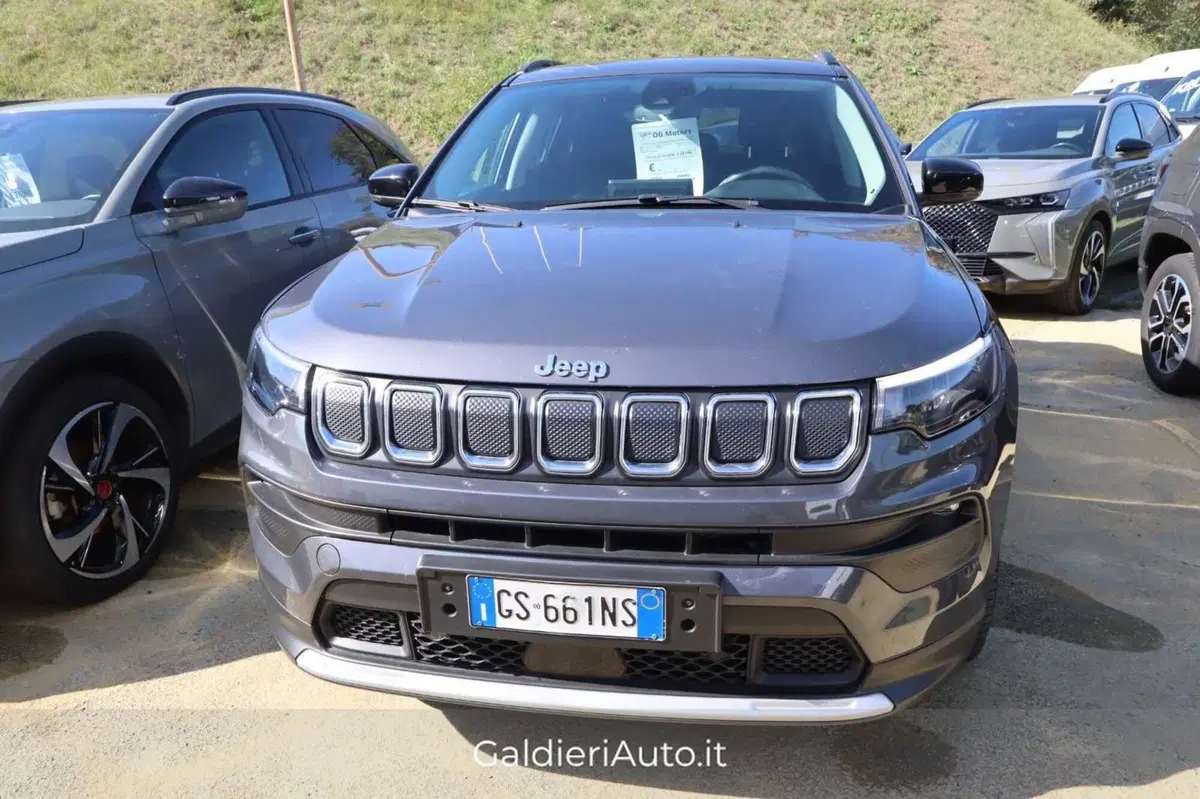 Jeep Avenger usata a Salerno (9)