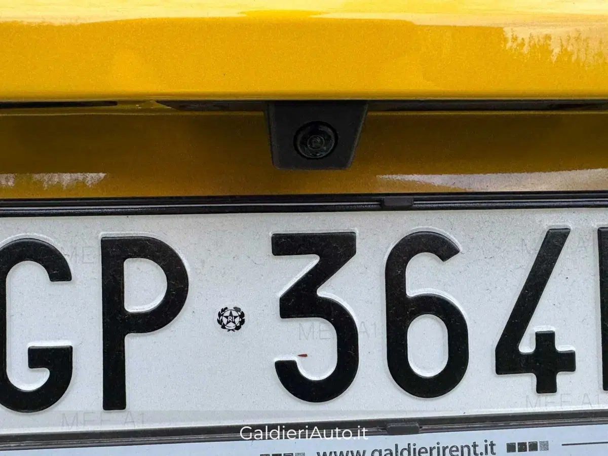 Jeep Avenger usata a Salerno (12)