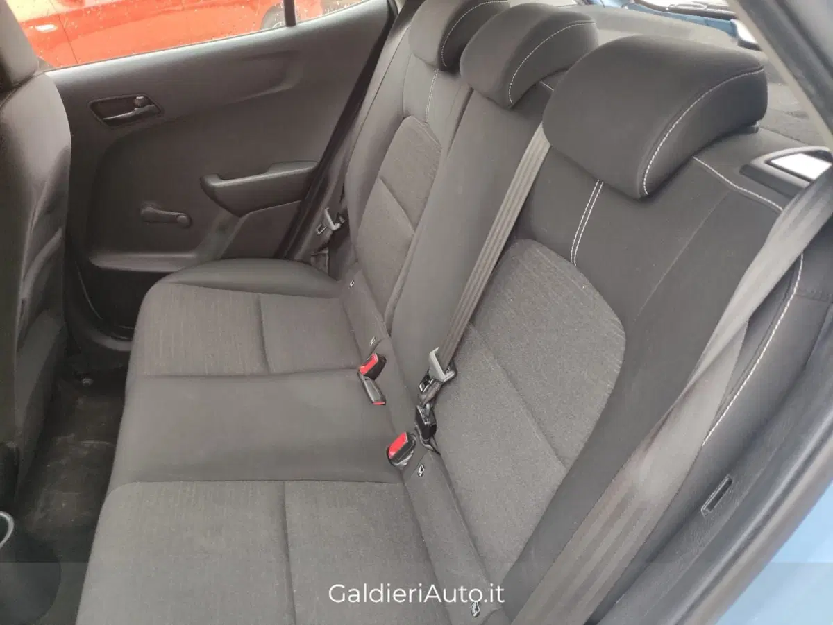 Kia Picanto usata a Salerno (12)
