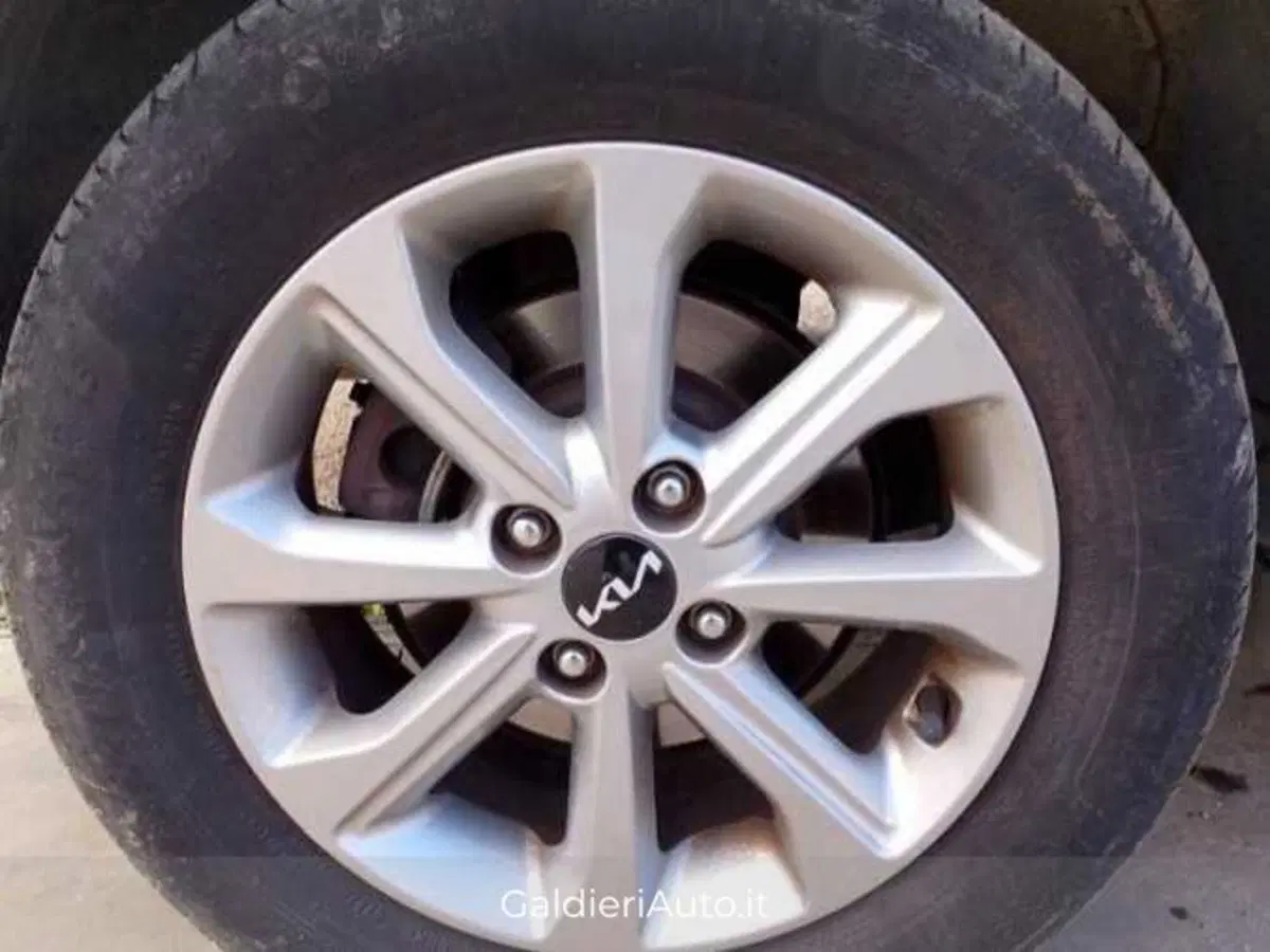 Kia Stonic usata a Salerno (13)