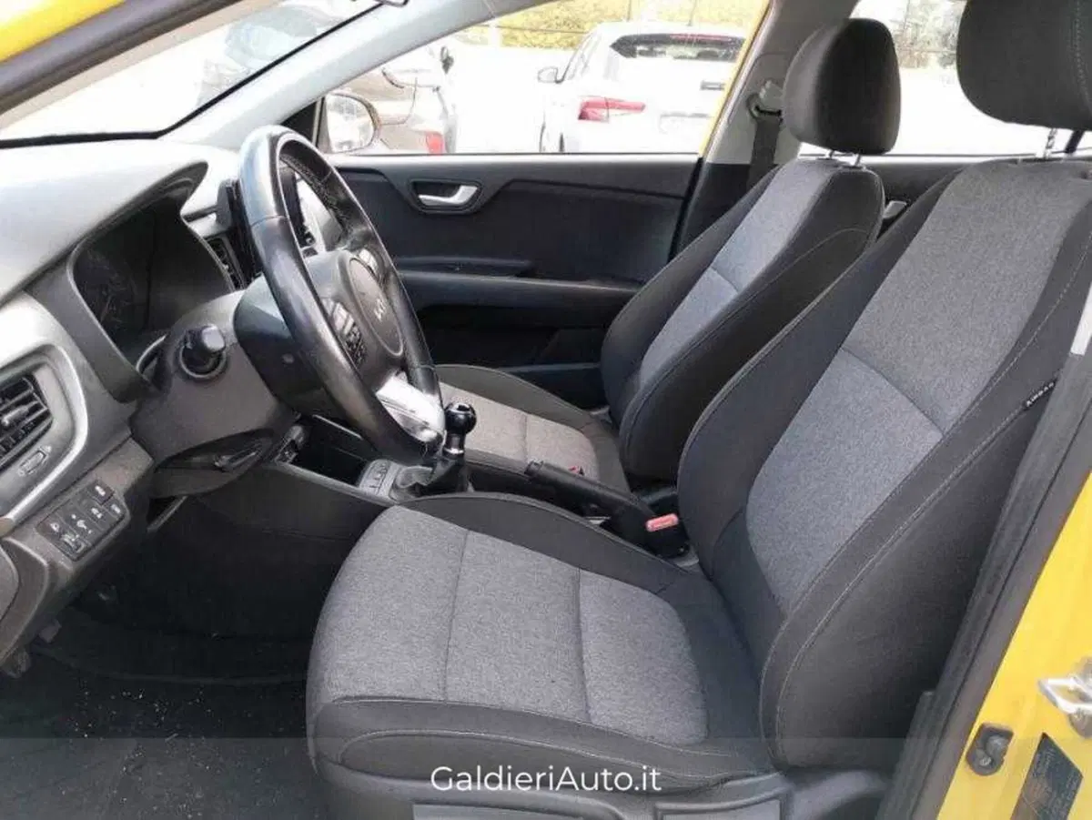 Kia Stonic usata a Salerno (6)