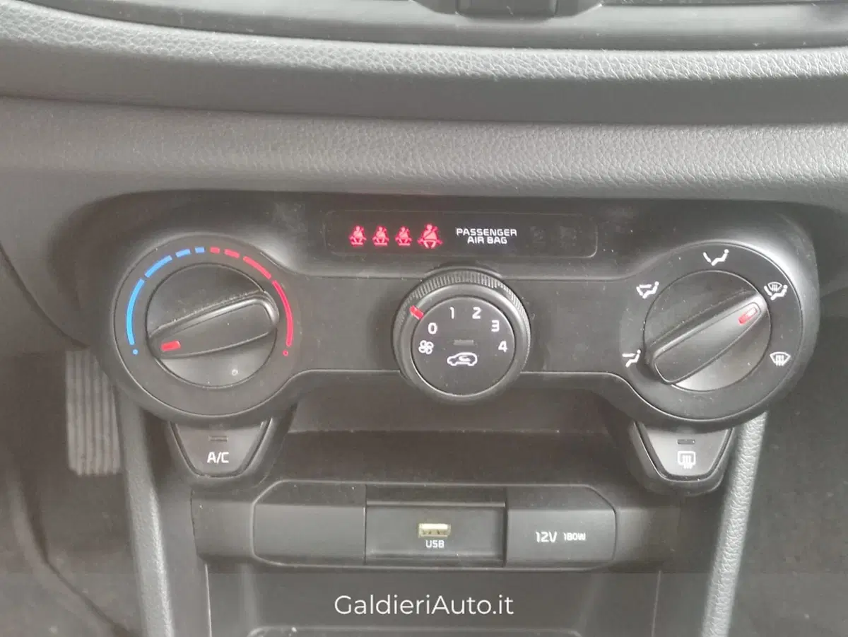 Kia Picanto usata a Salerno (16)