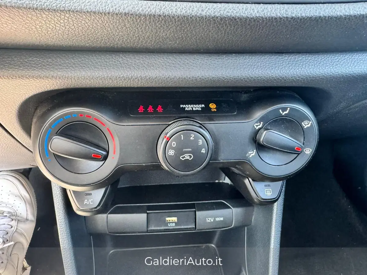 Kia Picanto usata a Salerno (12)