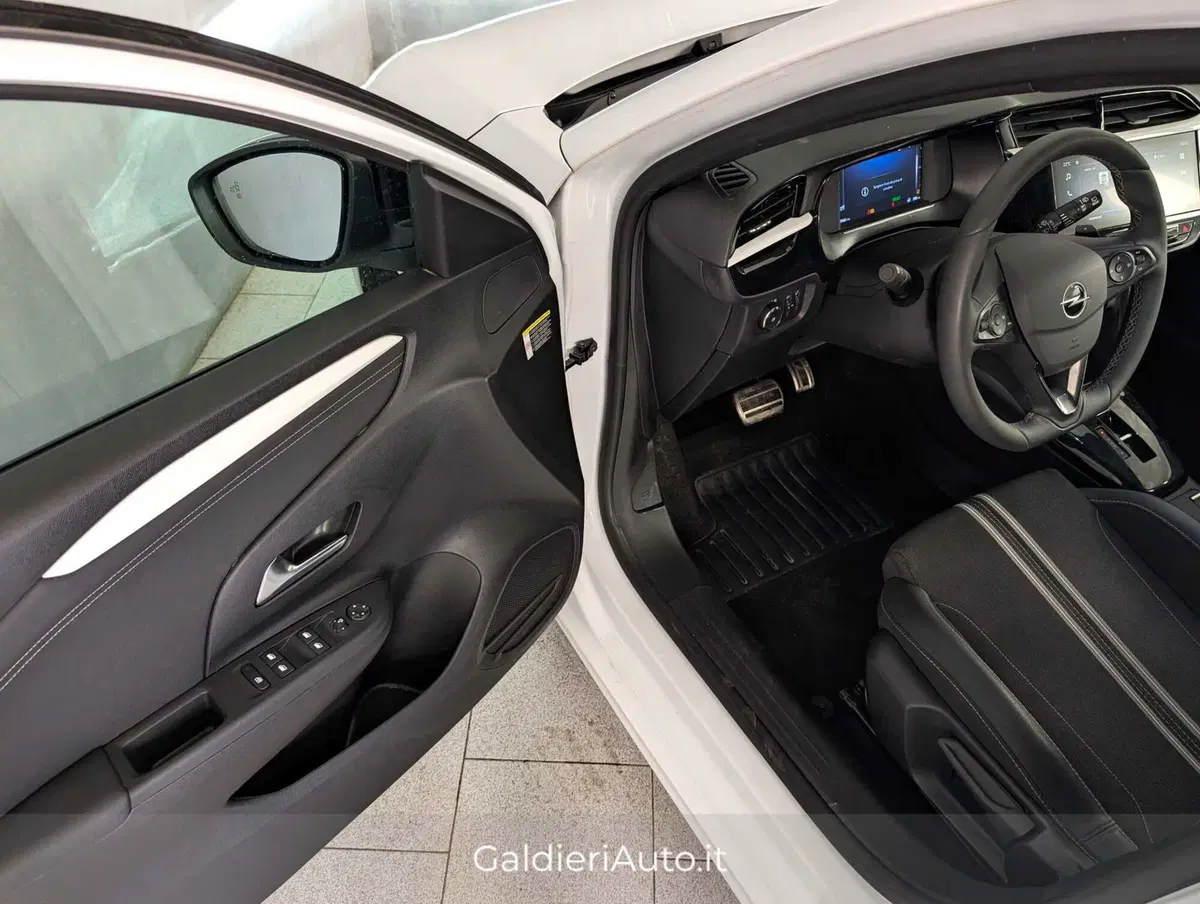 Opel Corsa usata a Salerno (12)