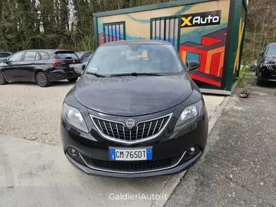 Lancia Ypsilon 1.0 FireFly 5 porte S&S Hybrid Gold Plus del 2022 usata a Fisciano