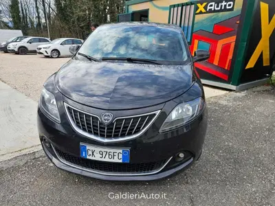 Lancia Ypsilon 1.0 FireFly 5 porte S&S Hybrid Ecochic Gold del 2022 usata a Fisciano