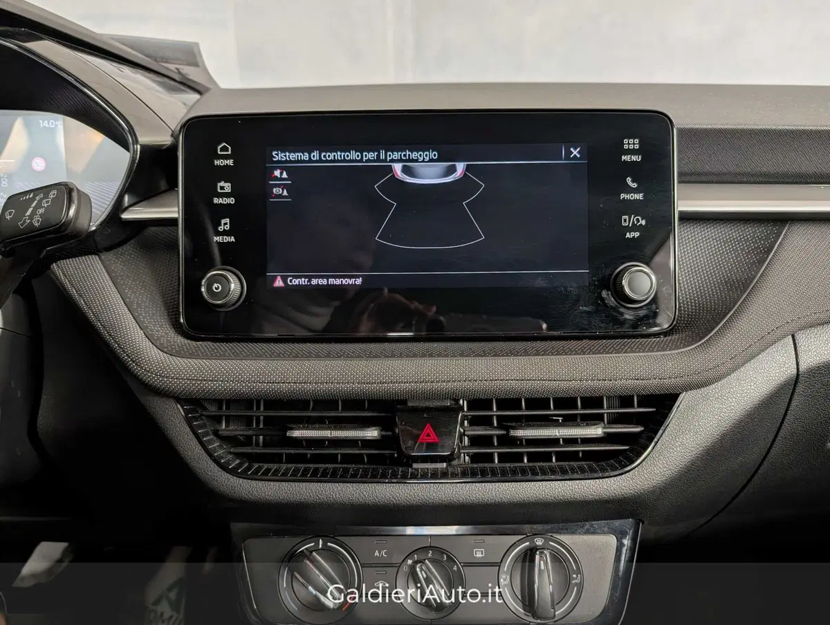 Skoda Fabia usata a Salerno (13)