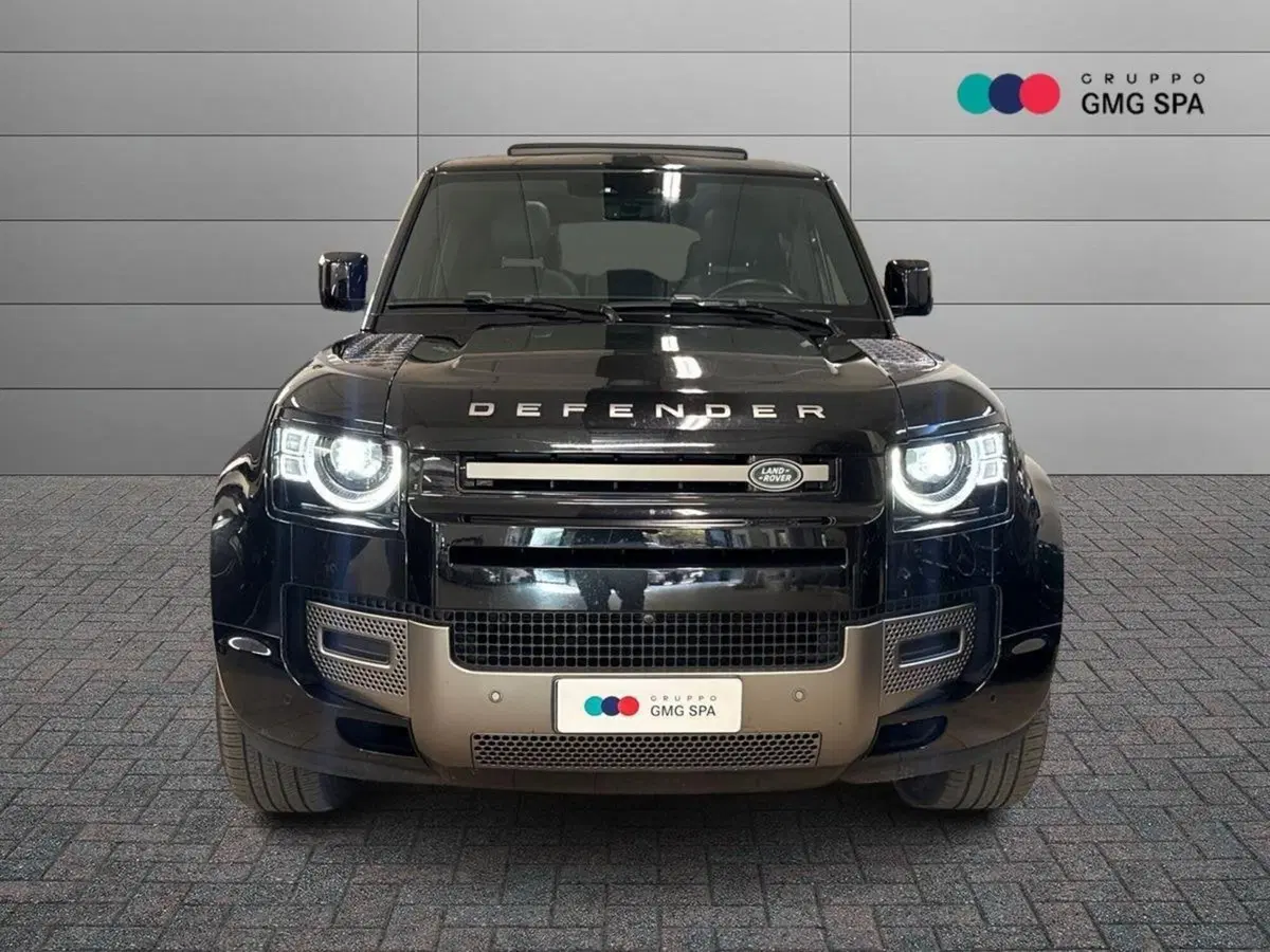 Land Rover Defender usata a Prato (2)