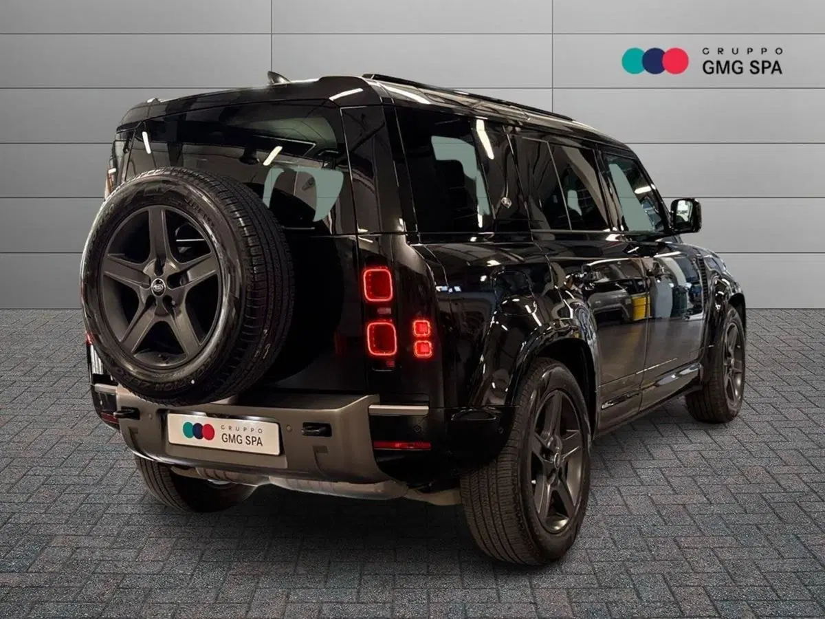 Land Rover Defender usata a Prato (3)