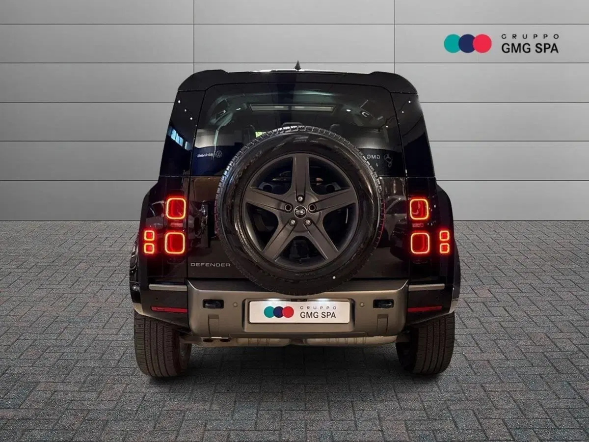 Land Rover Defender usata a Prato (4)