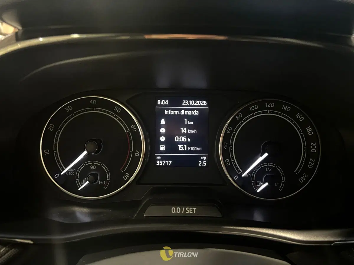 Skoda Fabia usata a Milano (5)