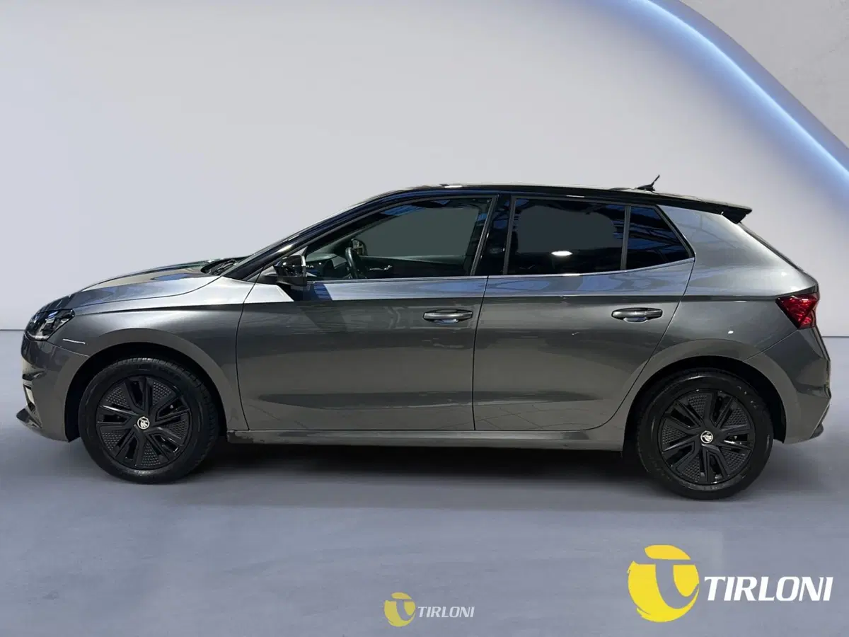 Skoda Fabia usata a Milano (9)