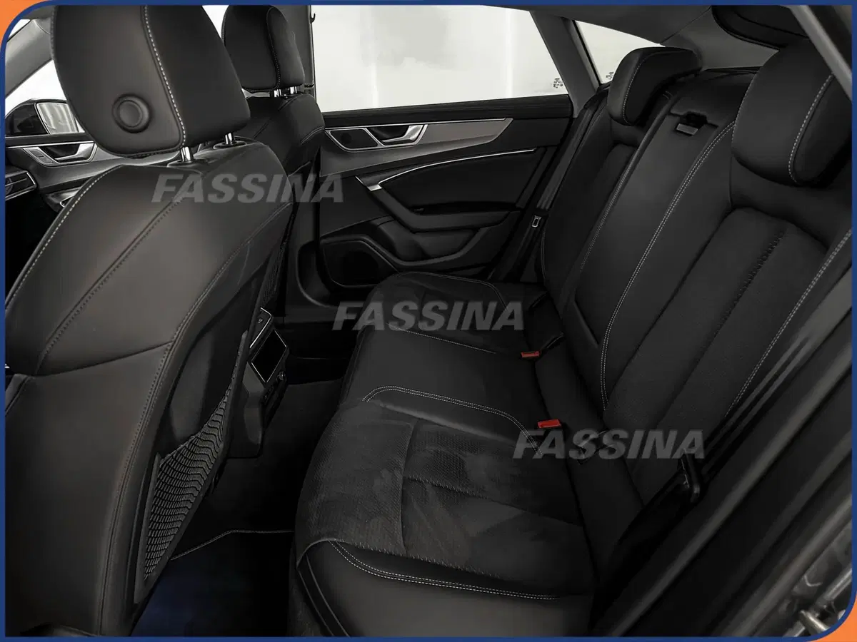 Audi A7 Sportback usata a Milano (11)