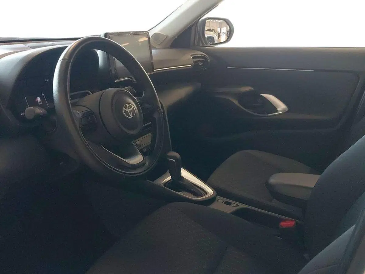 Toyota Yaris Cross usata a Cagliari (7)