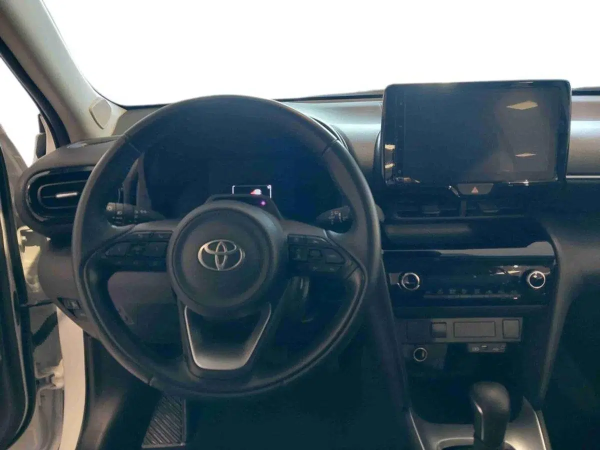 Toyota Yaris Cross usata a Cagliari (8)