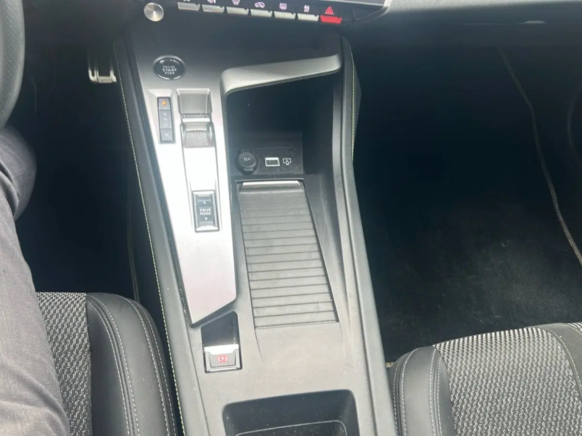 Peugeot 308 SW usata a Bergamo (16)