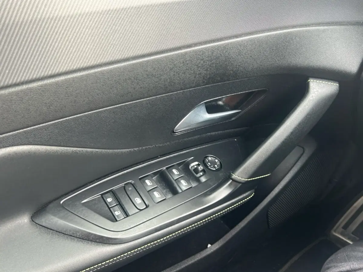Peugeot 308 SW usata a Bergamo (19)