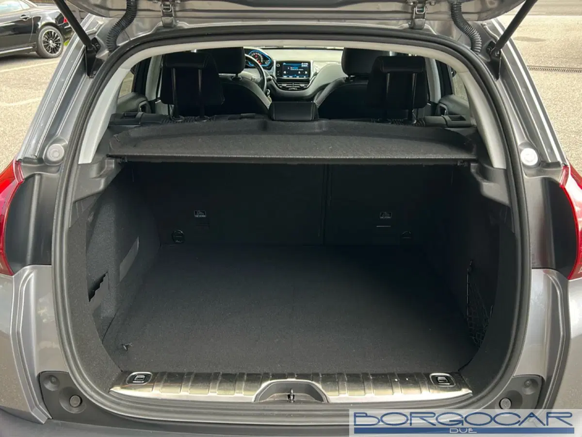 Peugeot 2008 usata a Vercelli (13)