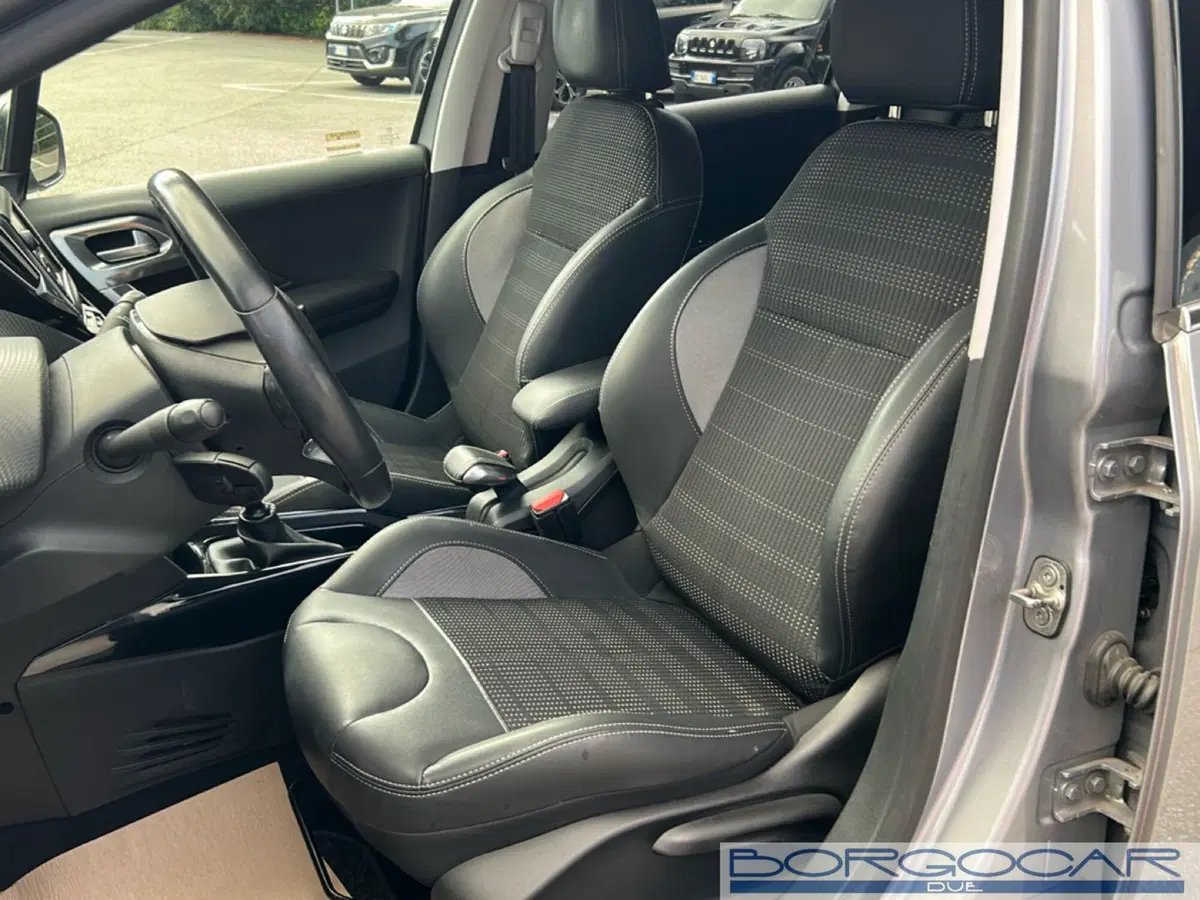 Peugeot 2008 usata a Vercelli (14)
