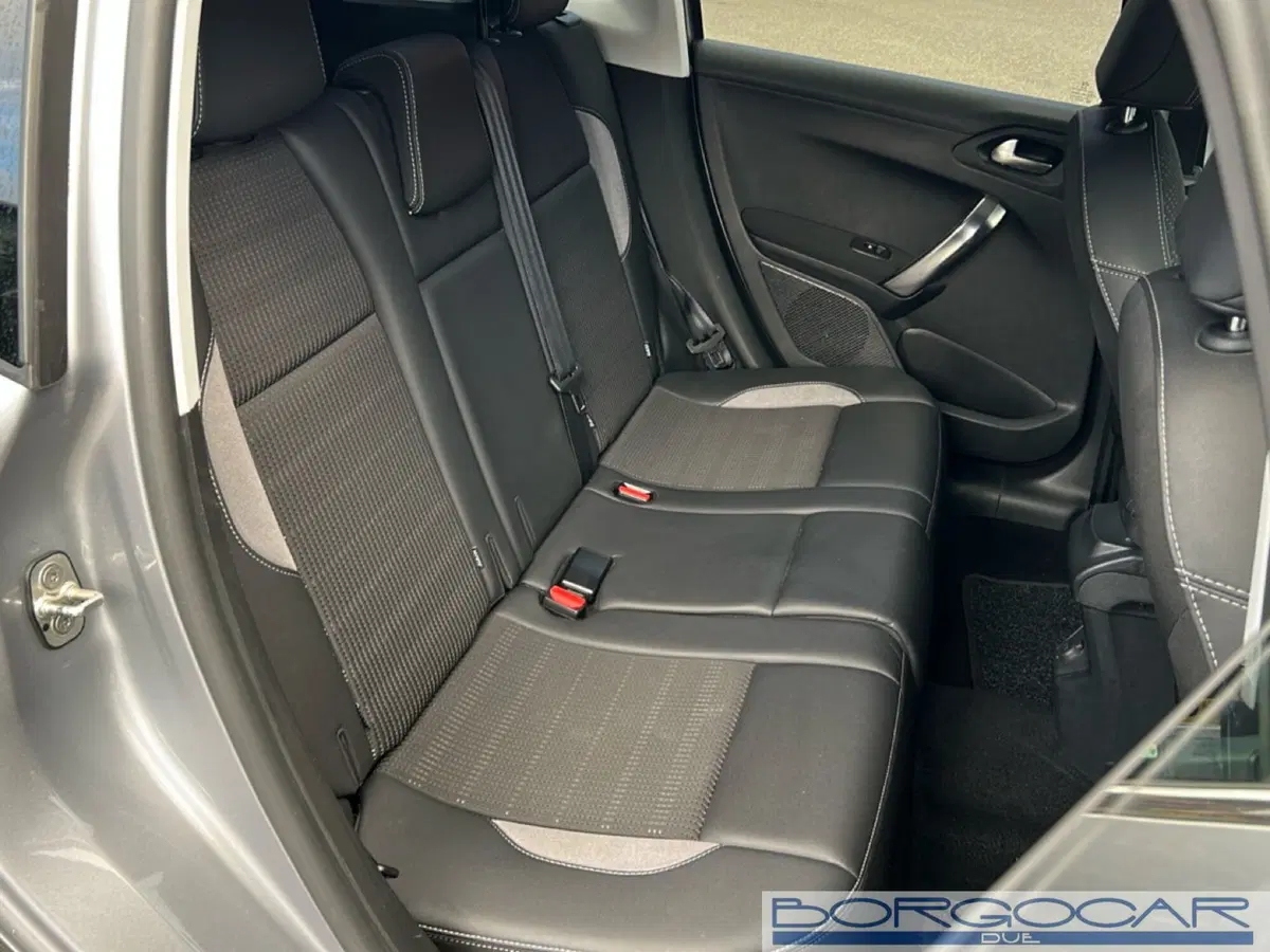 Peugeot 2008 usata a Vercelli (16)