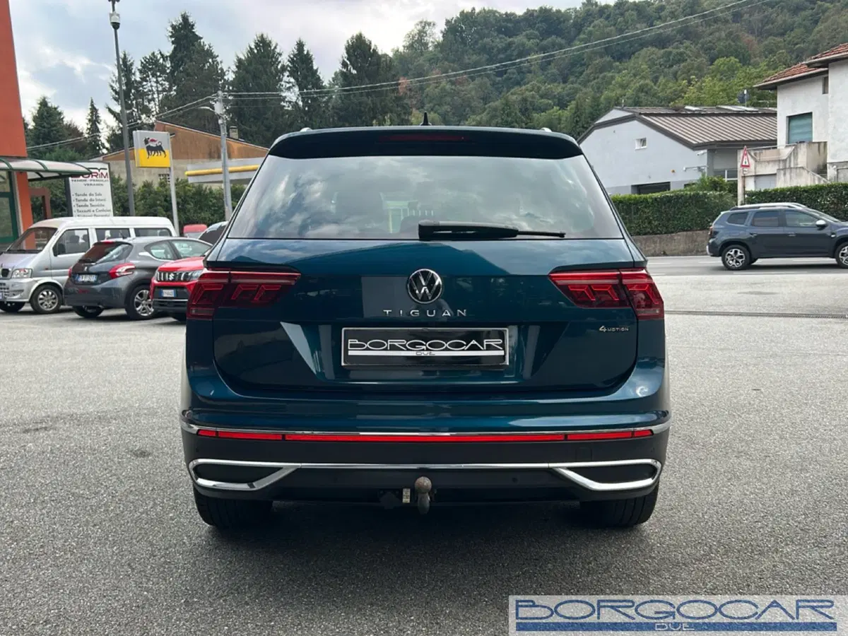Volkswagen Tiguan usata a Vercelli (6)