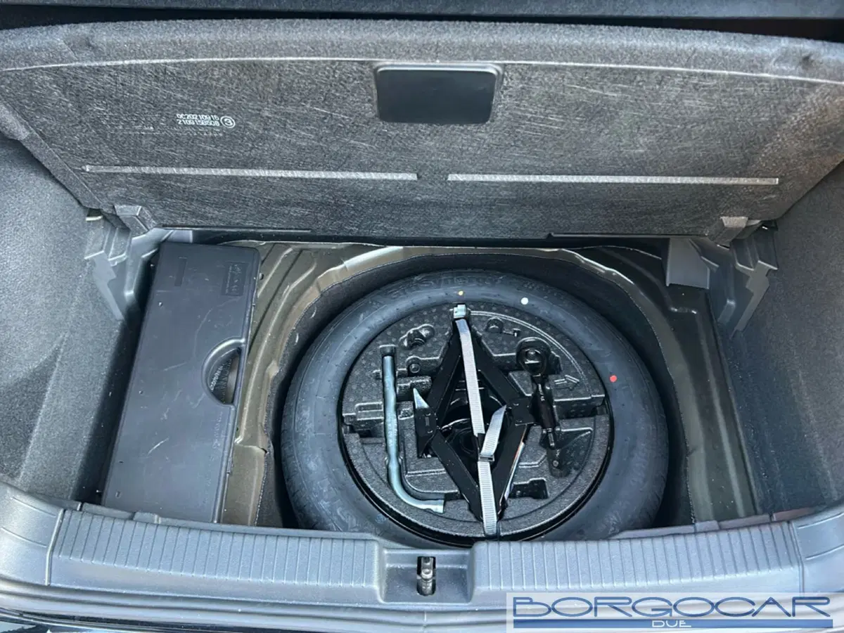Volkswagen T-Cross usata a Vercelli (12)