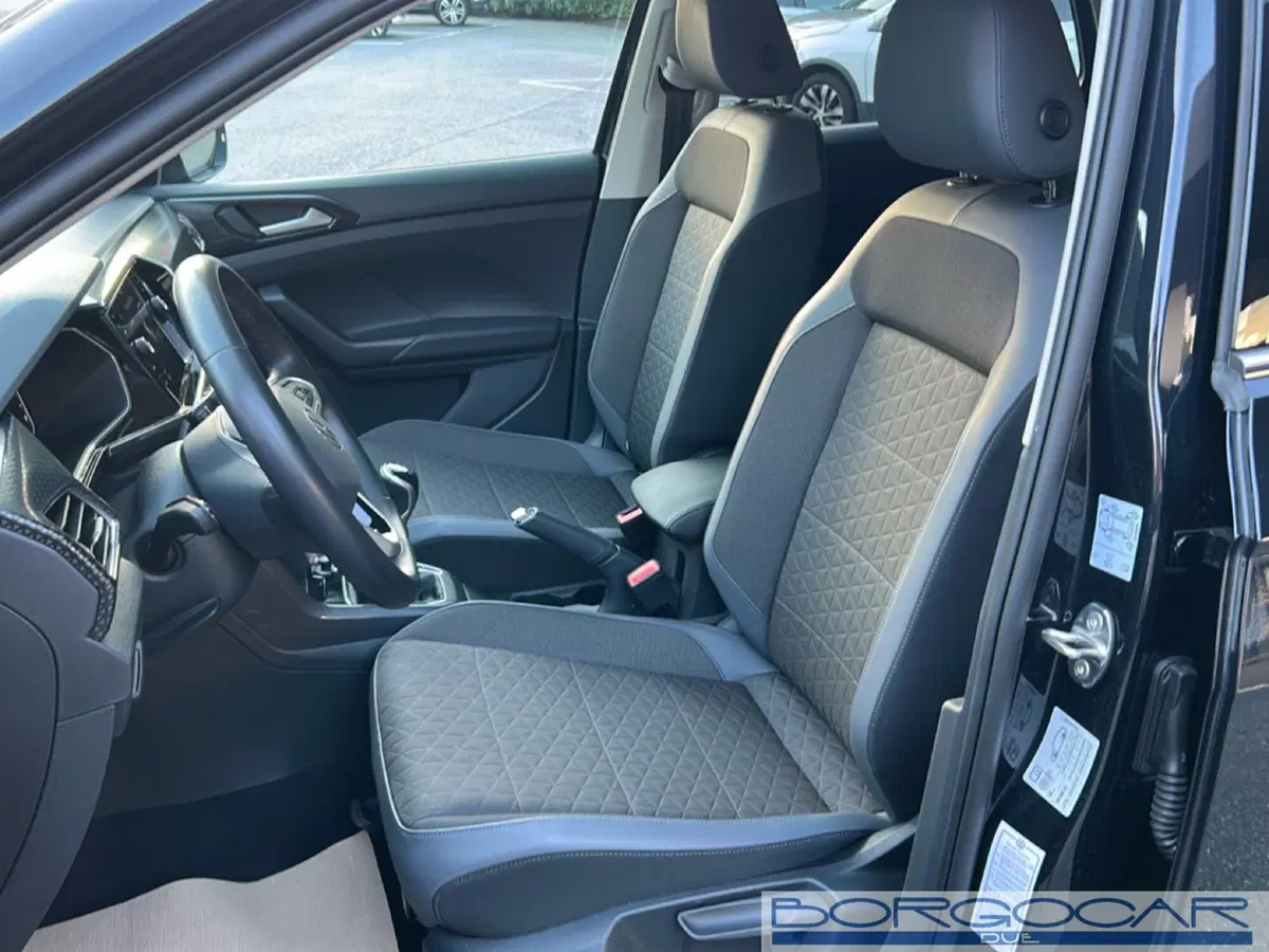 Volkswagen T-Cross usata a Vercelli (13)