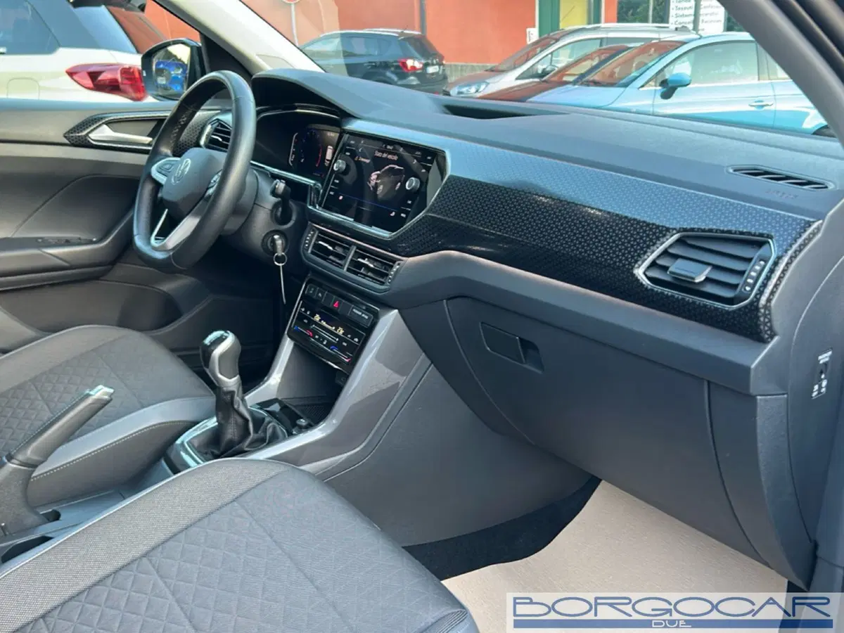 Volkswagen T-Cross usata a Vercelli (17)