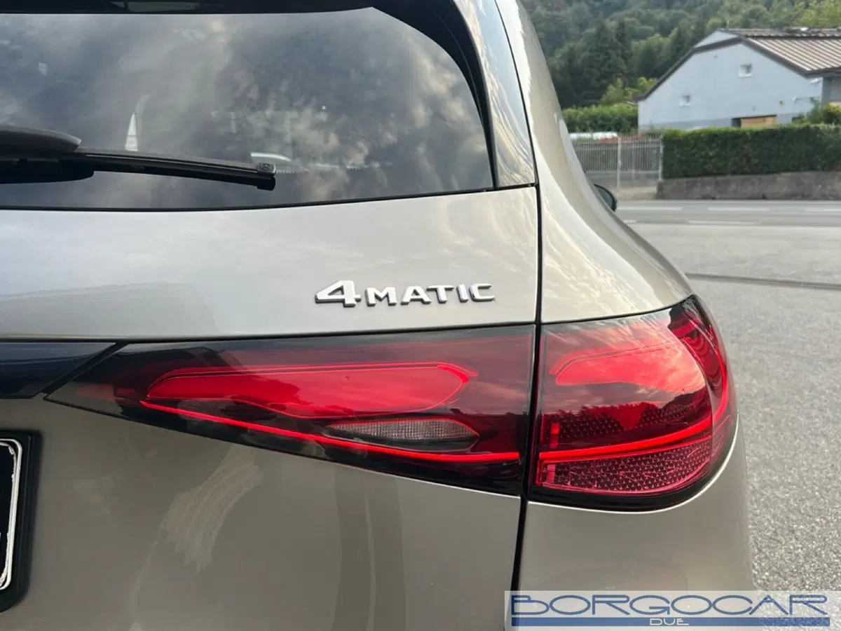 Mercedes-Benz GLC SUV usata a Vercelli (17)