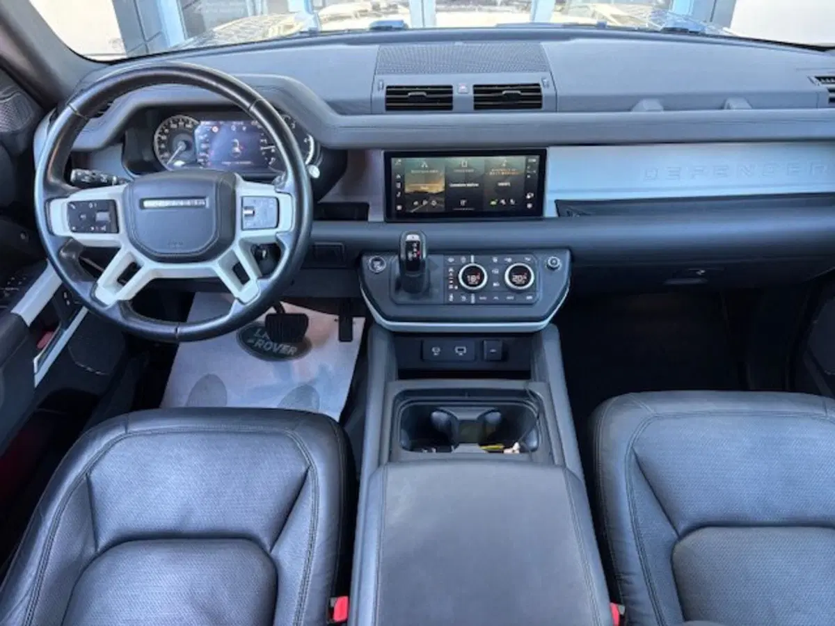 Land Rover Defender usata a Pesaro-Urbino (4)