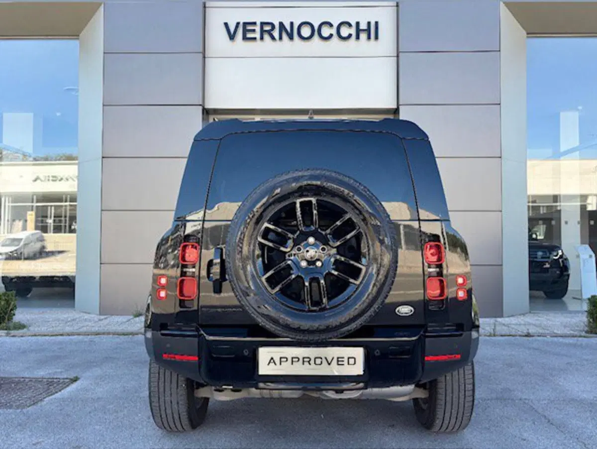 Land Rover Defender usata a Pesaro-Urbino (7)