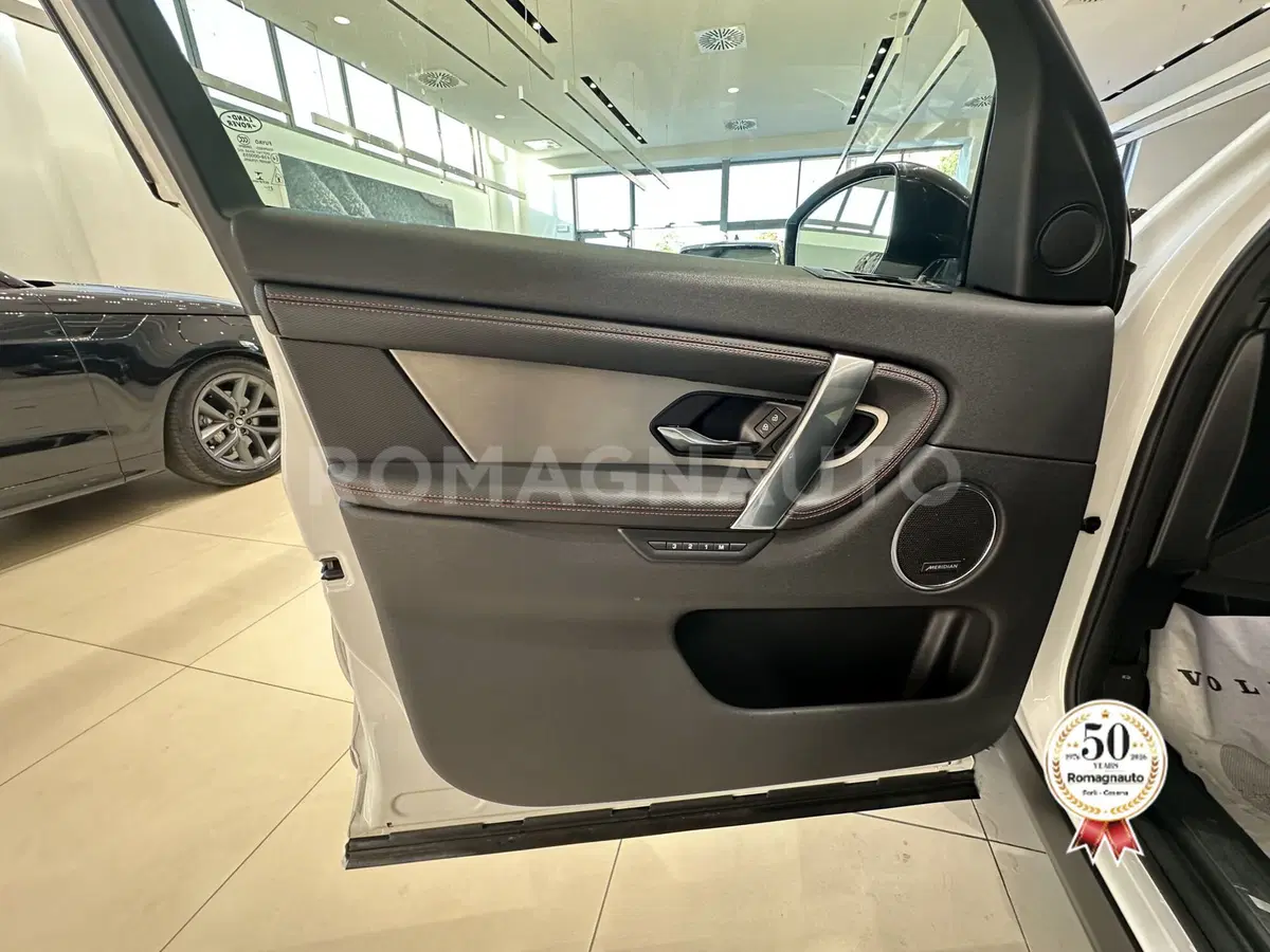 Land Rover Discovery Sport usata a Forlì-Cesena (15)