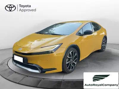 Toyota Prius 2.0 phev Lounge del 2025 usata a Roma