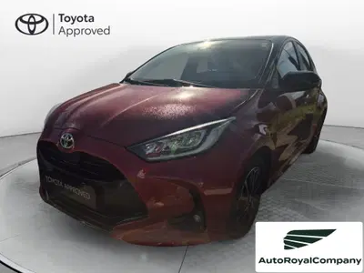 Toyota Yaris Cross 1.5h GR Sport Black Sky fwd 116cv e-cvt del 2023 usata a Roma