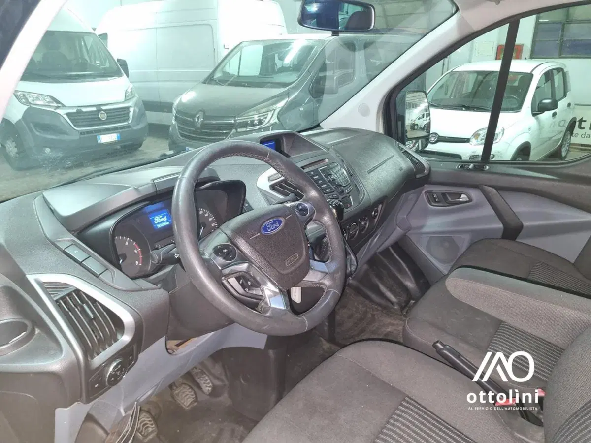 Ford Transit Custom Furgone usata a Cagliari (6)