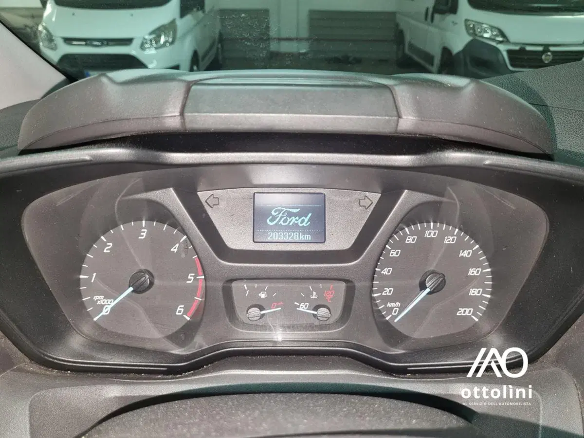 Ford Transit Custom Furgone usata a Cagliari (8)