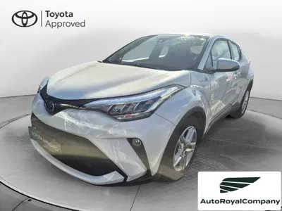 Toyota Toyota C-HR 2.0 phev Active fwd e-cvt del 2020 usata a Roma