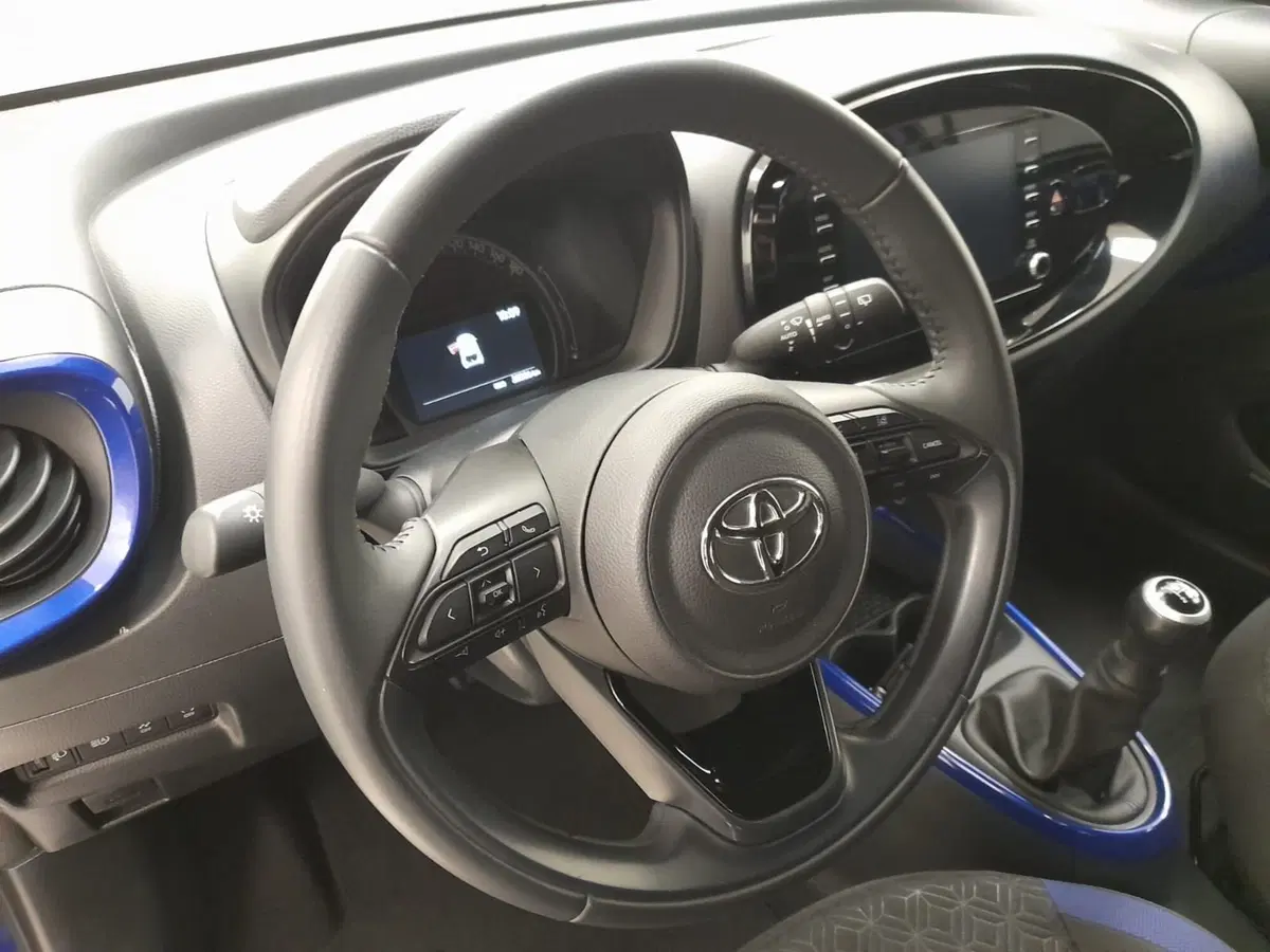 Toyota Aygo X usata a Alessandria (11)