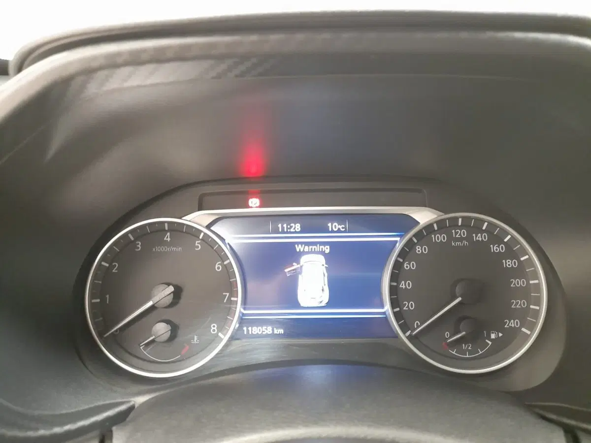Nissan Juke usata a Alessandria (14)