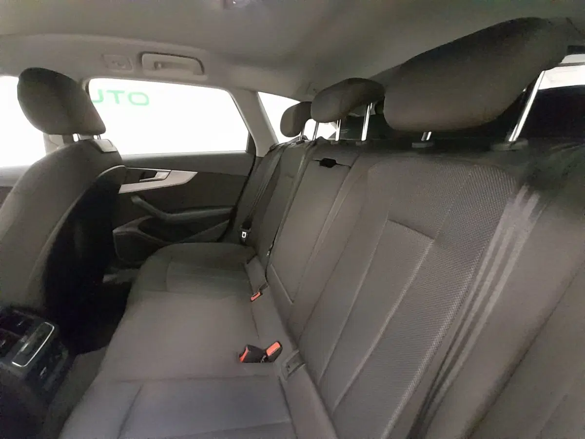 Audi A4 usata a Alessandria (13)
