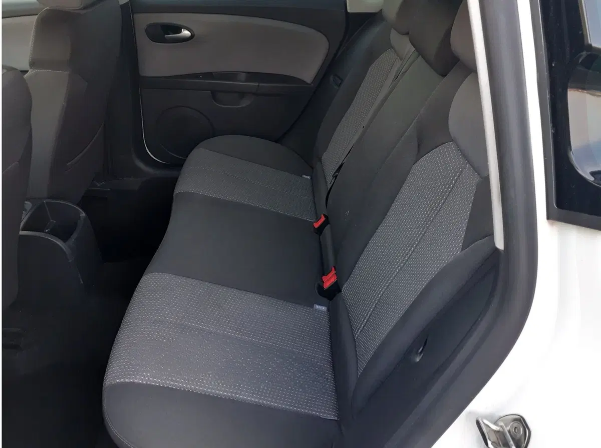 SEAT Leon usata a Modena (8)