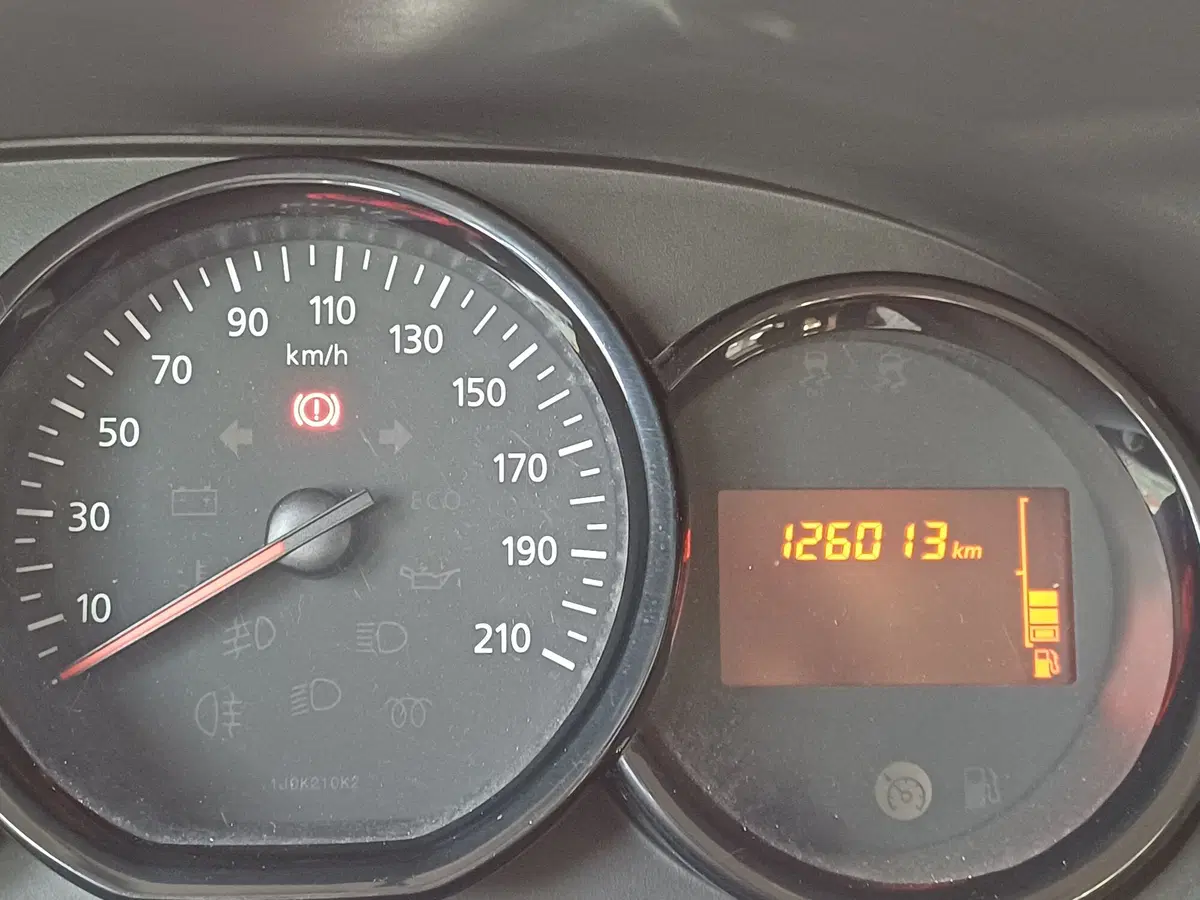 Dacia Lodgy usata a Modena (10)