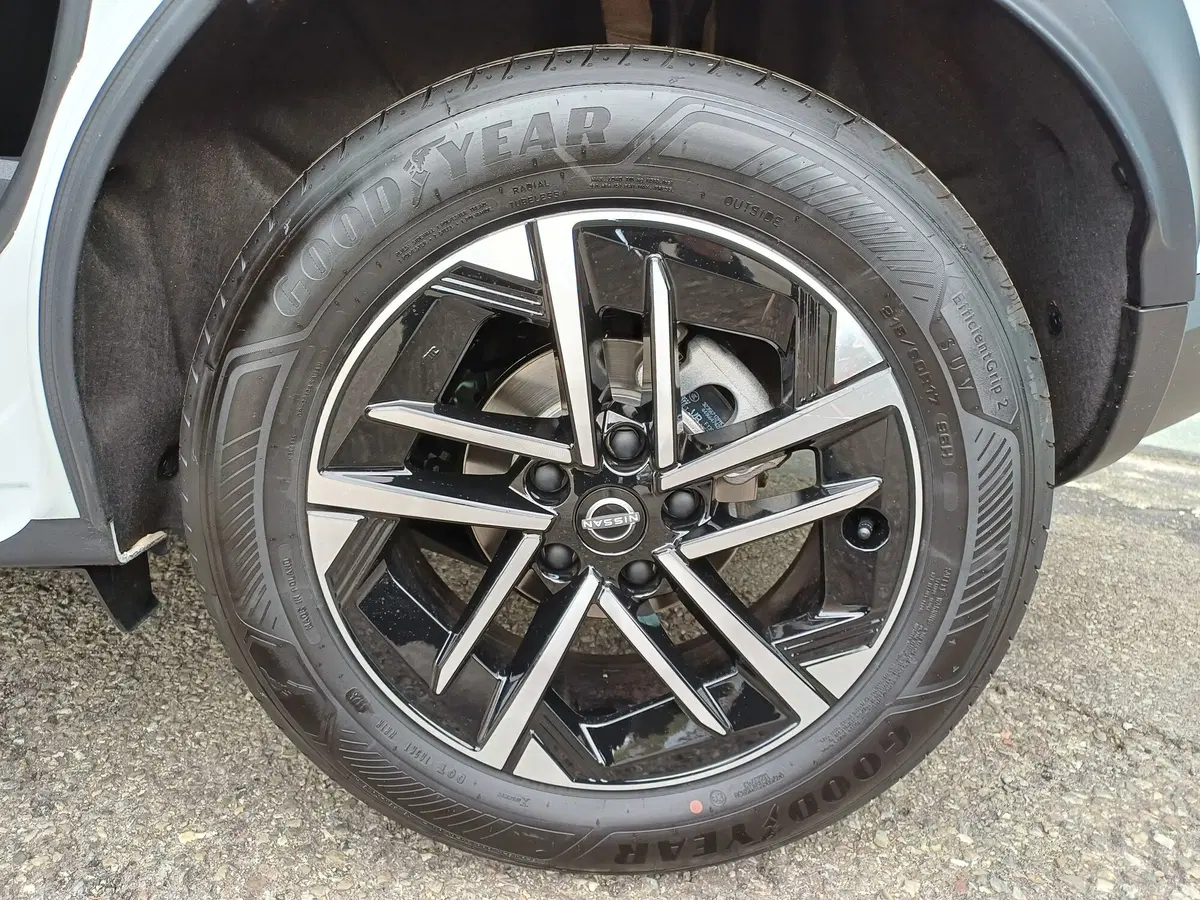 Nissan Juke usata a Modena (9)