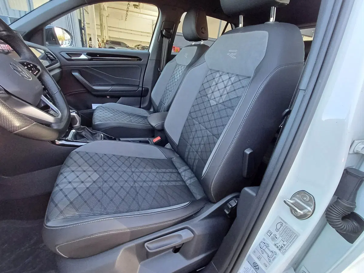 Volkswagen T-Roc usata a Modena (12)