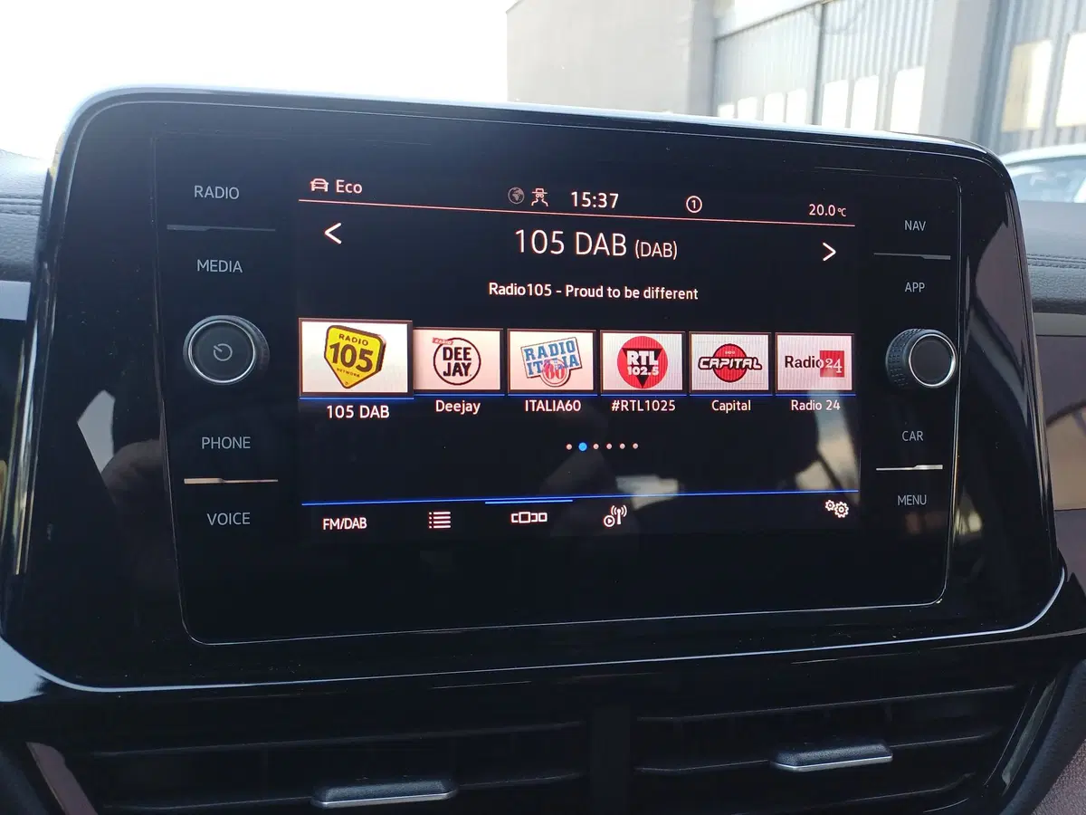 Volkswagen T-Roc usata a Modena (15)