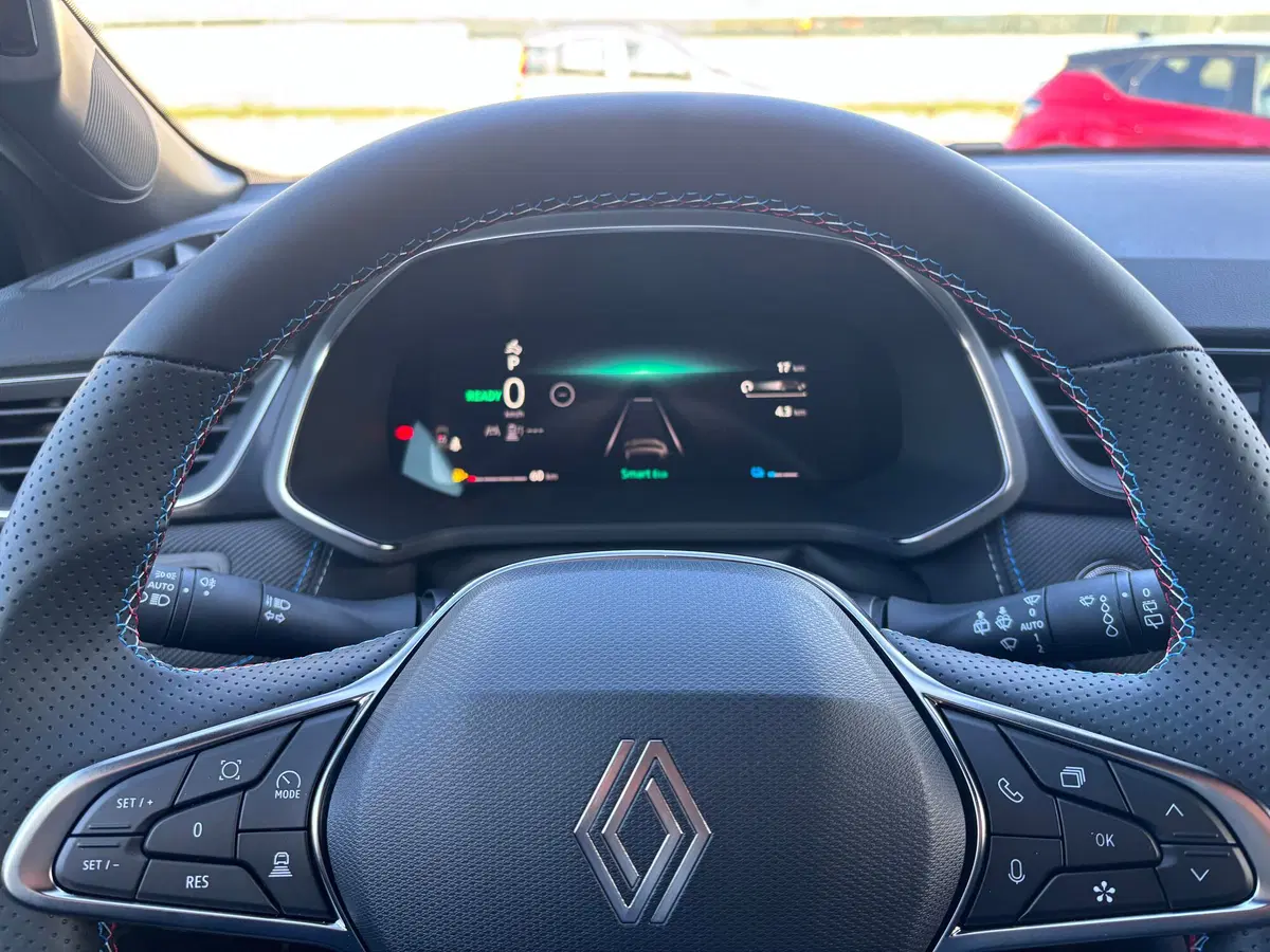 Renault Captur nuova a Ancona (16)