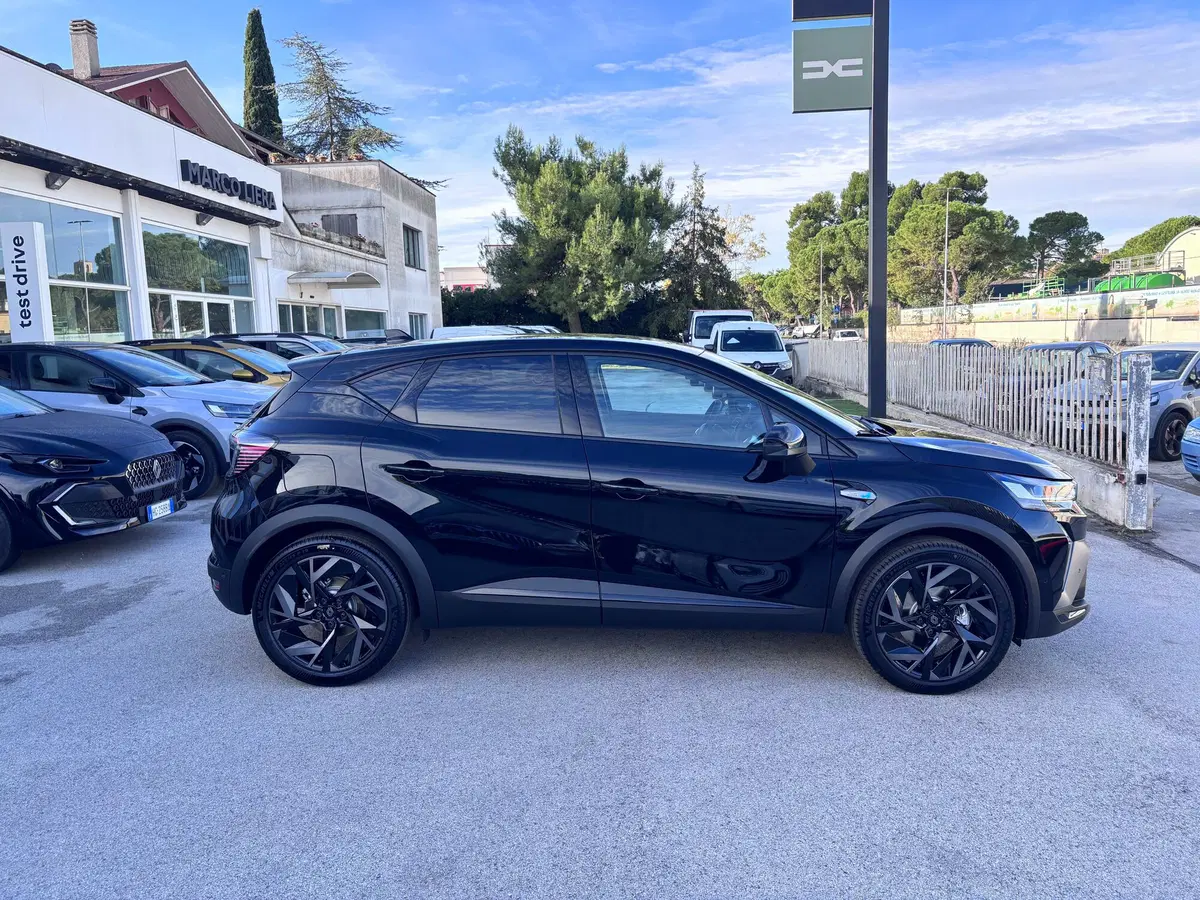 Renault Captur nuova a Ancona (4)