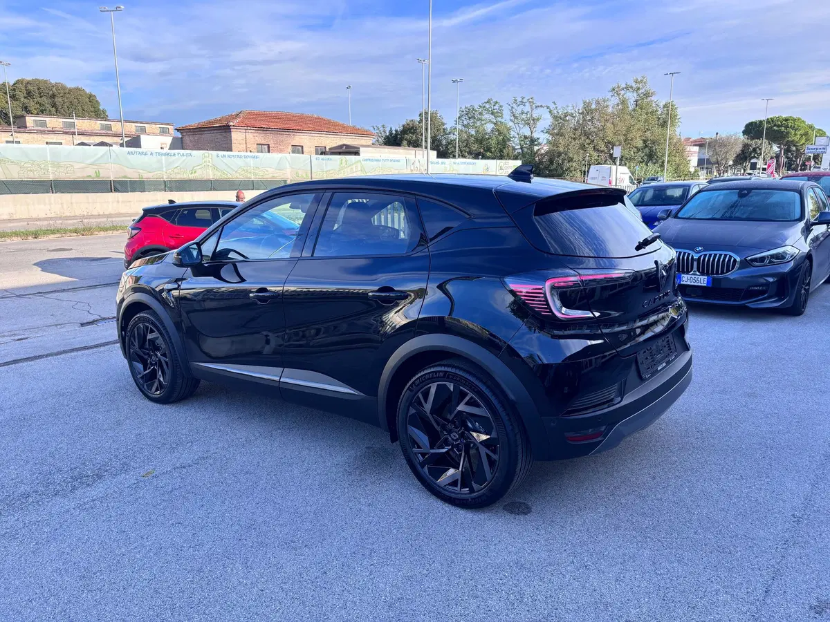Renault Captur nuova a Ancona (7)